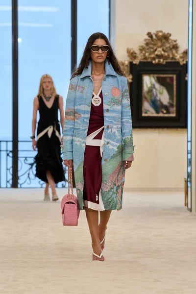 Look 53